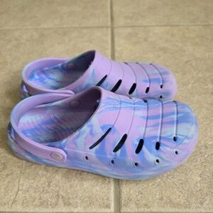 Kids Purple and Blue Clogs Rugged Shark Girls Eva Clogs Size 2 Purple/blue
